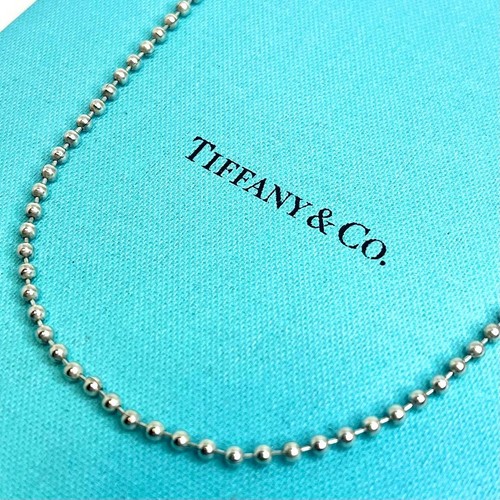 Tiffany ball chain - &,